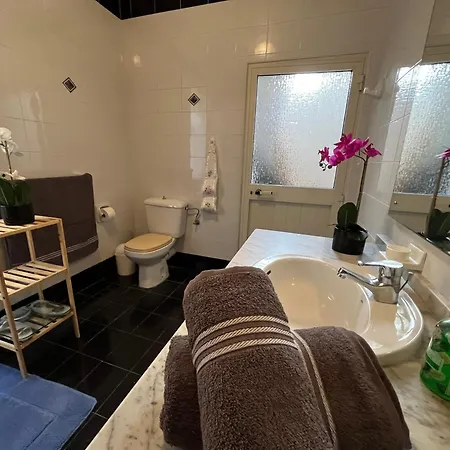 Vakantiehuis Large Full House - Sleeps 9