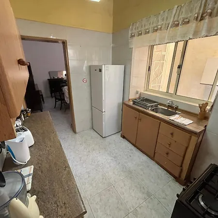 Large Full House - Sleeps 9 * Sliema